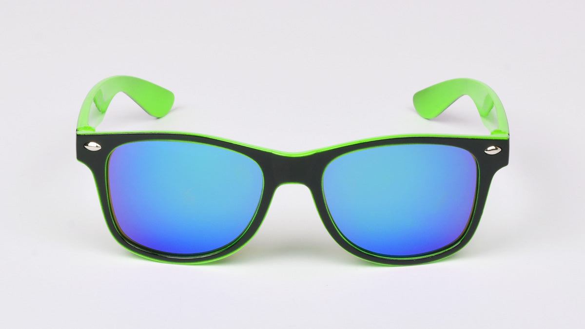 crno-zelene povoljne dječje sunčane naočale sa plavom lećom