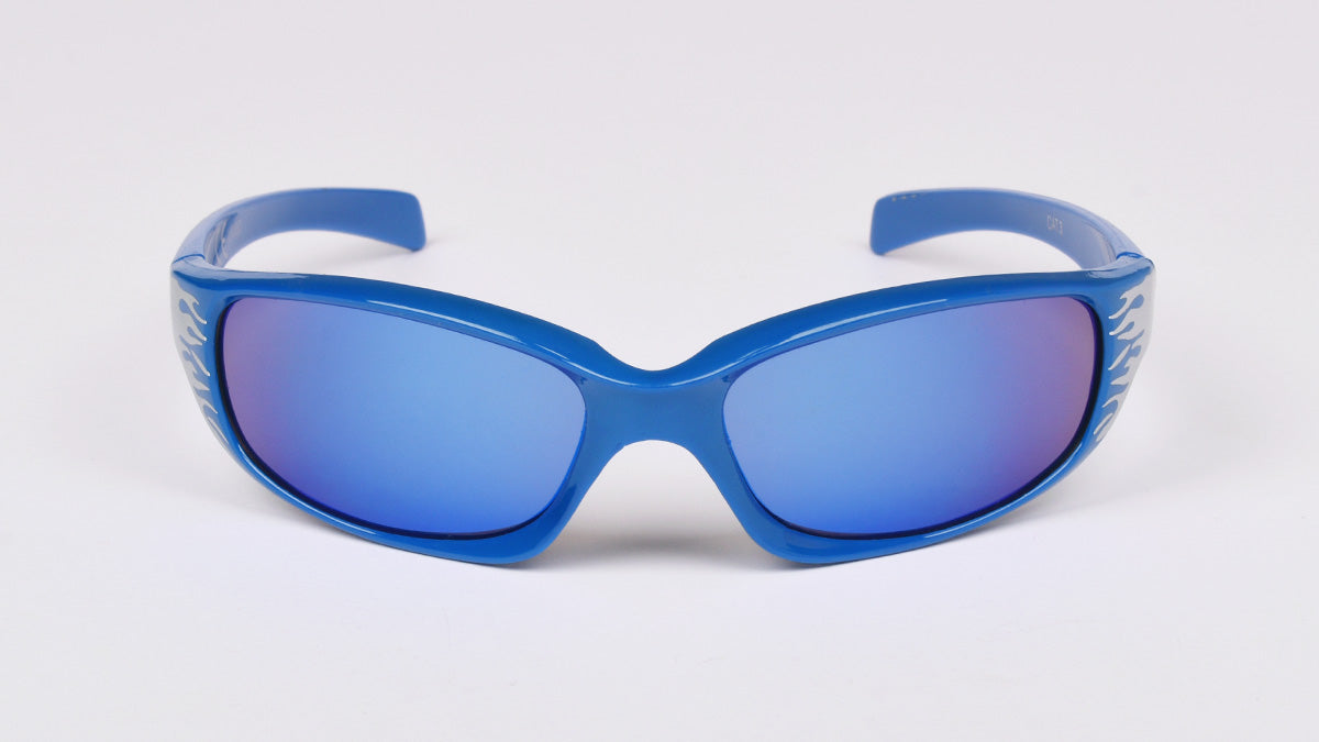 plave dječje povoljne sunčane naočale s uzorkom