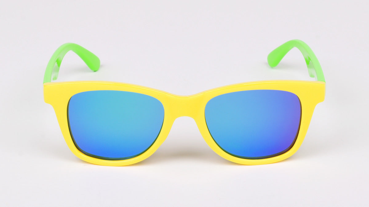 povoljne dječje sunčane naočale sa zelenom i vijugavom ručkicom 