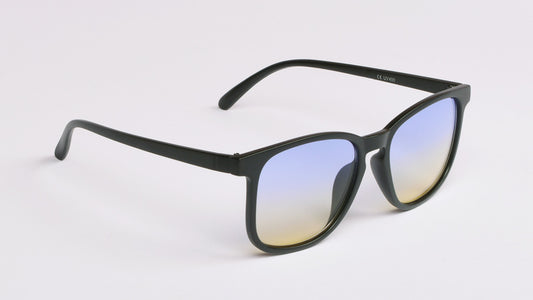 muške sunčane naočale kvadratnog oblika crnog okvira i place leće